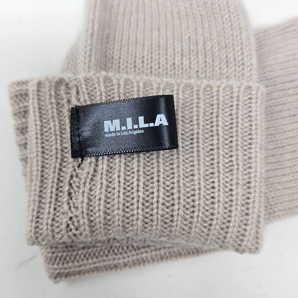 M.I.L.A. 100% Cashmere Gloves One Size Beige Quiet Luxury Classic Soft Neutral - Picture 3 of 4